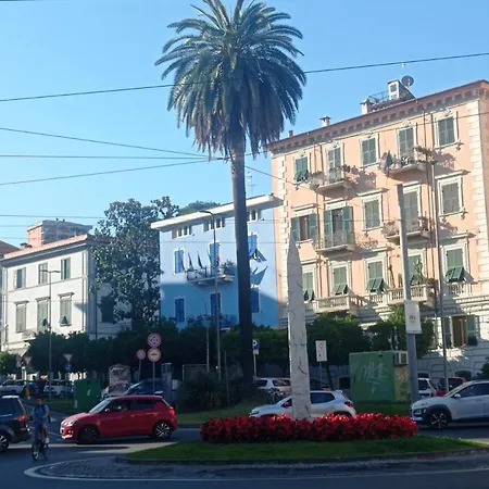 A La Gare Appartement *