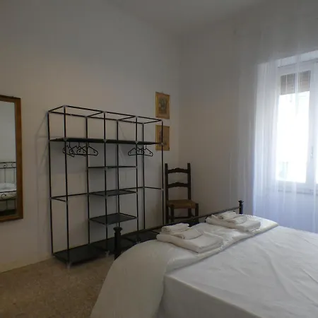 A La Gare Apartment La Spezia