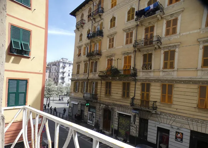 Apartment A La Gare La Spezia